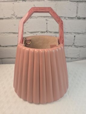 LOUISE ET CIE ALEZ SMALL BUCKET BAG ROSINA ART DECO BLUSH PINK